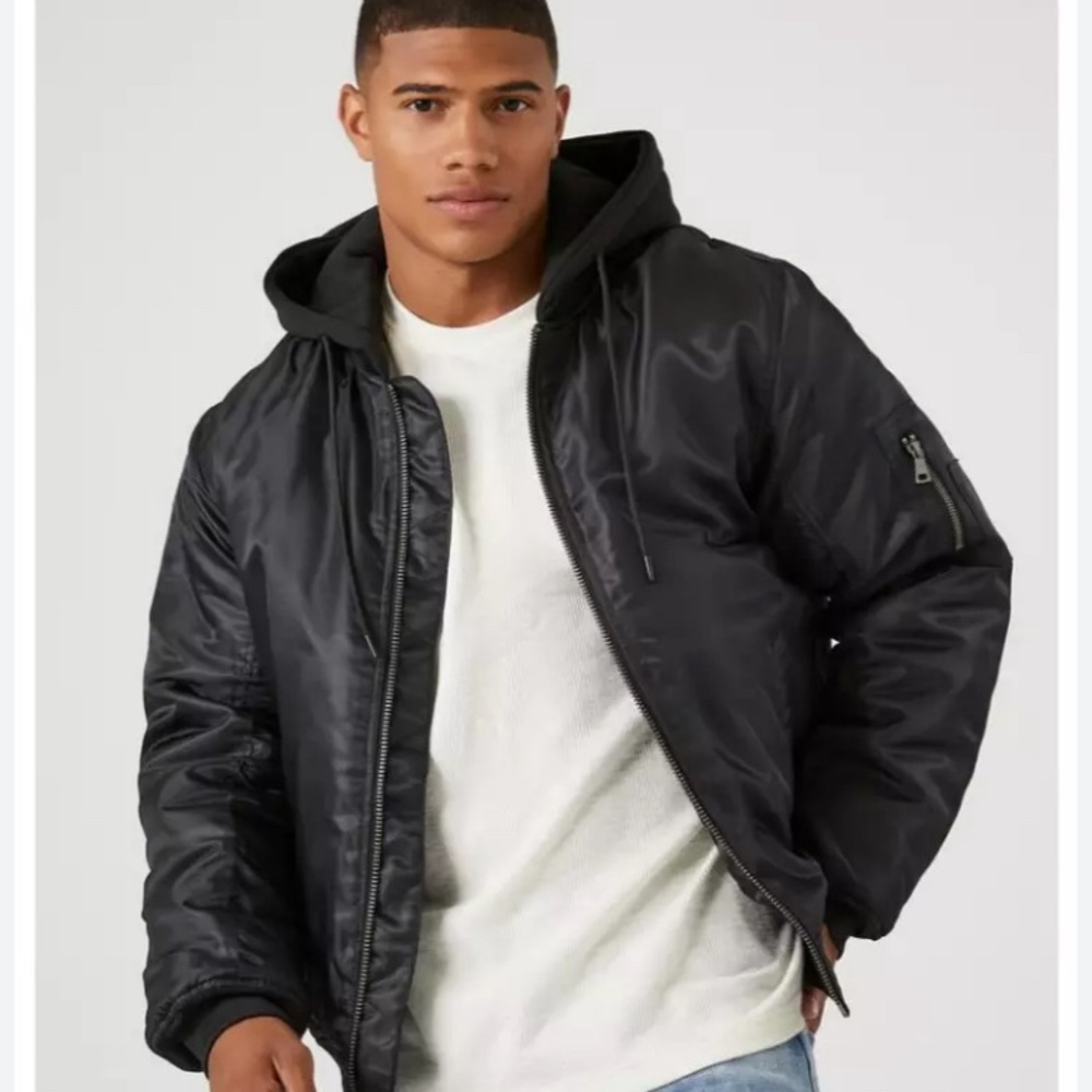 FOREVER 21 Outerwear For Men. Size S